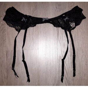 Victoria's Secret Black Lace Garter Belt Size Medium/Large Adjustable Lingerie